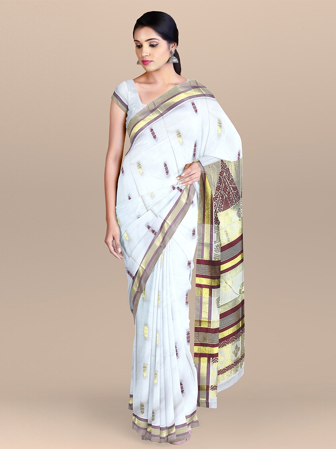 

The Chennai Silks Off White & Gold-Toned Woven Design Zari Pure Cotton Fusion Kasavu Saree