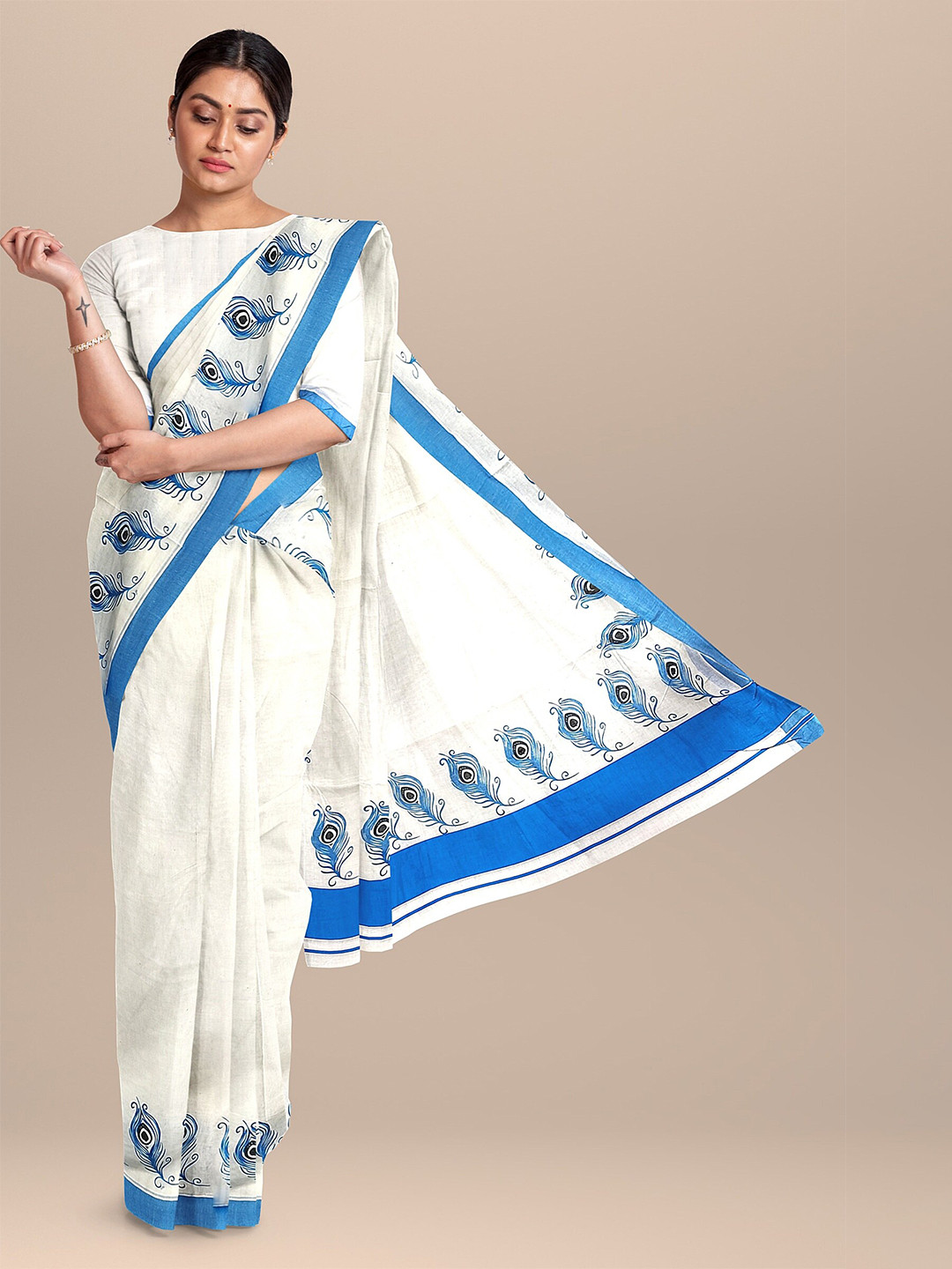 

The Chennai Silks Off White & Blue Ethnic Motifs Pure Cotton Kasavu Saree