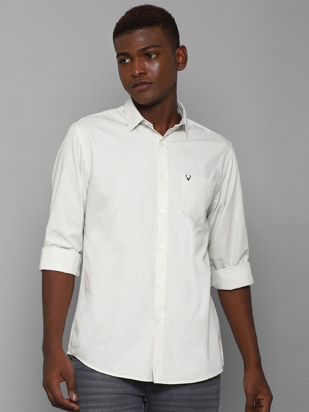 

Allen Solly Men White Solid Slim Fit Casual Shirt