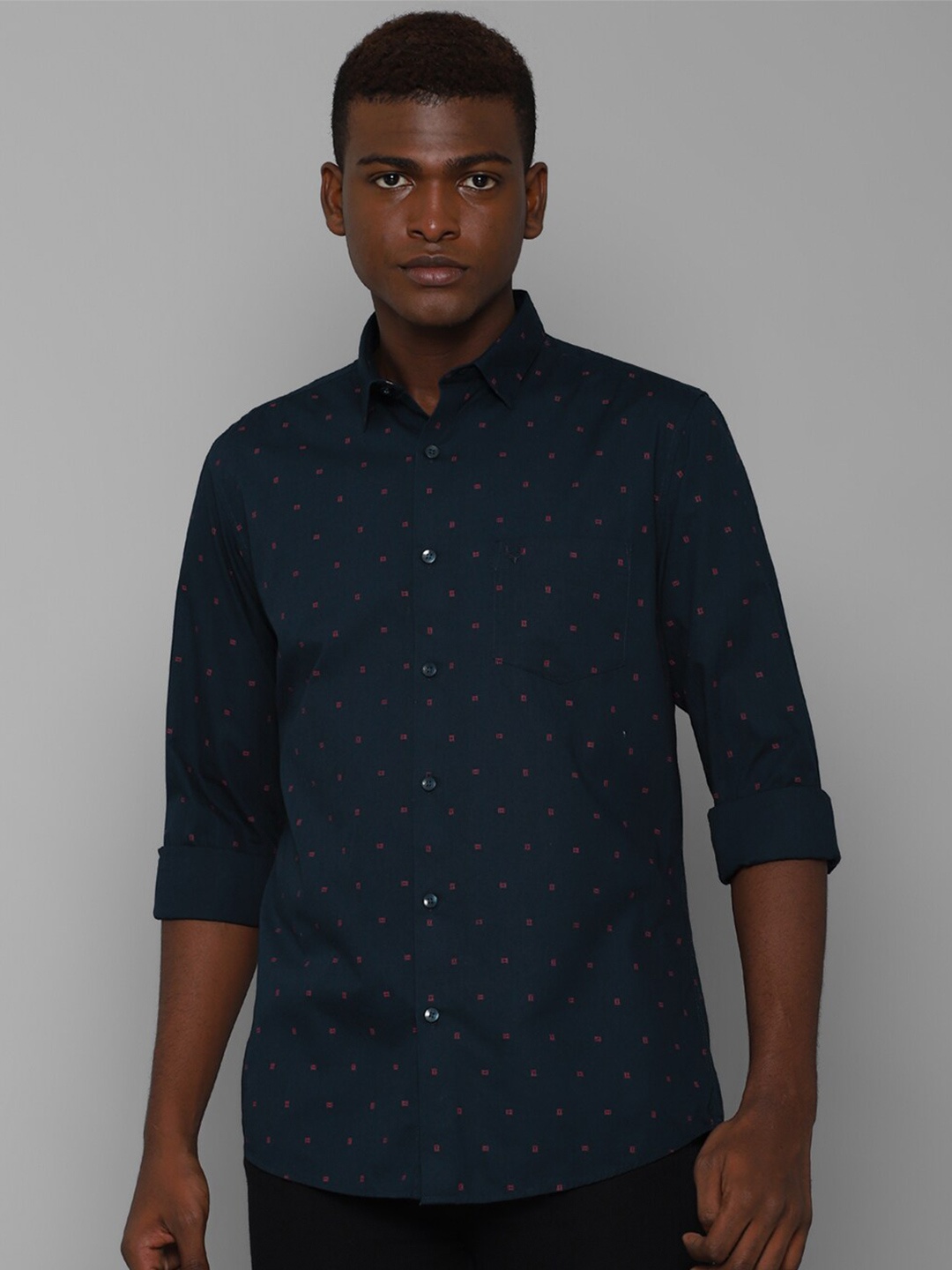 

Allen Solly Men Navy Blue Slim Fit Printed Casual Shirt