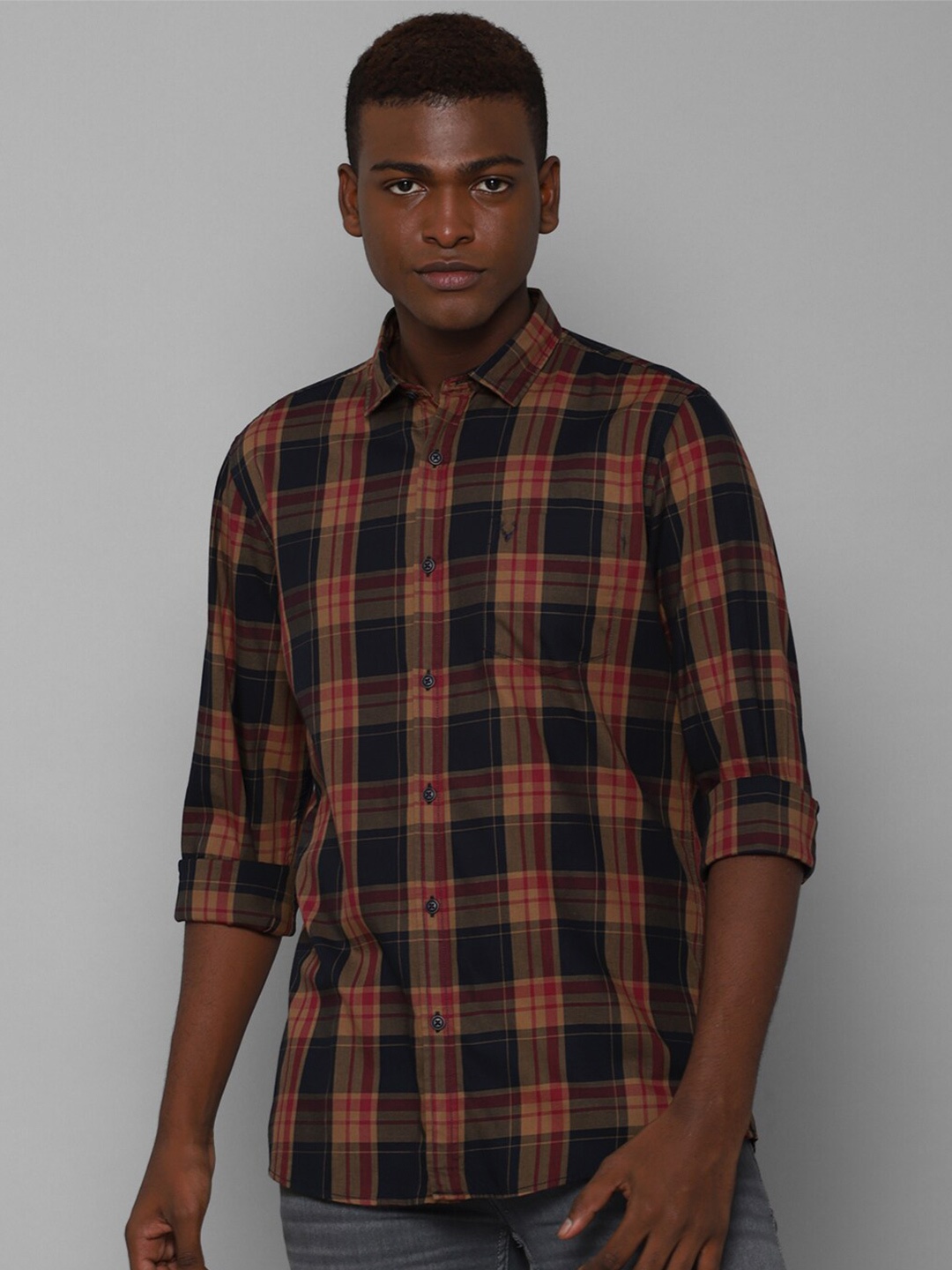 

Allen Solly Sport Men Navy Blue Cotton Tartan Checks Checked Casual Shirt