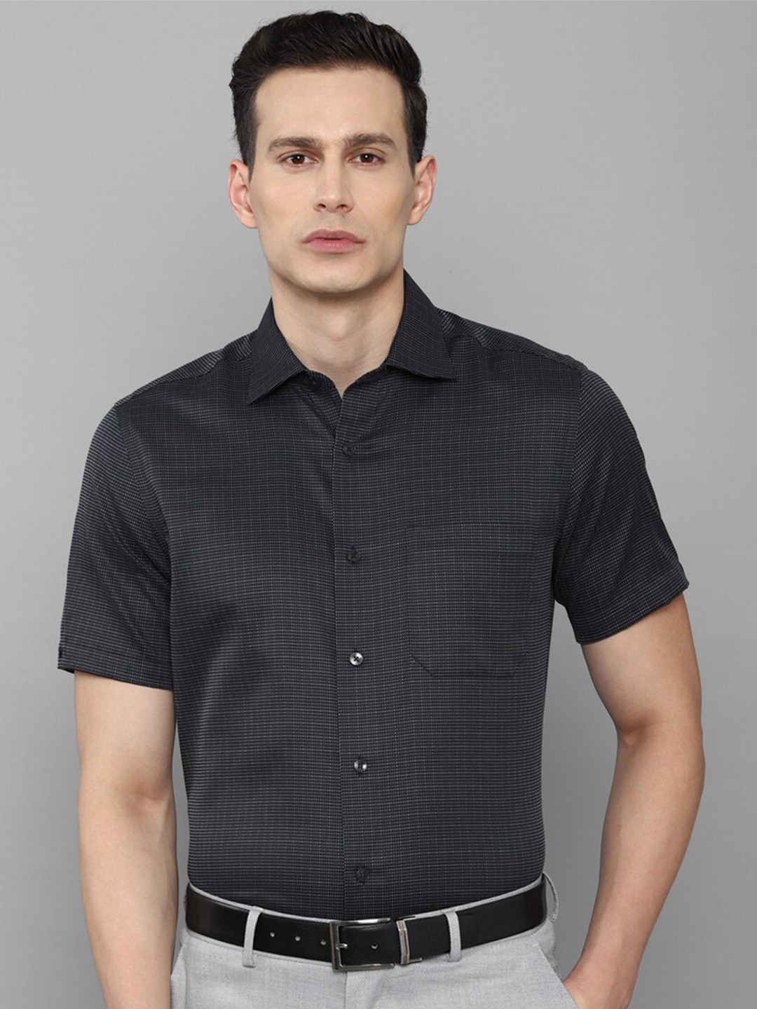 

Louis Philippe Men Charcoal Cotton Formal Shirt