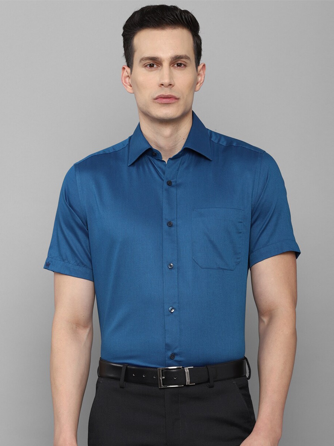 

Louis Philippe Men Blue Cotton Formal Shirt