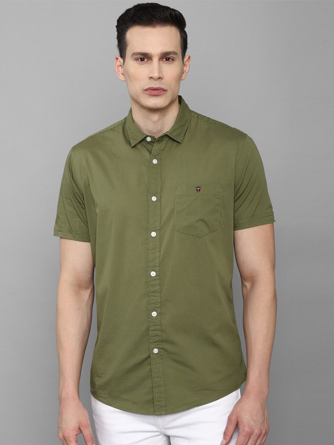 

Louis Philippe Jeans Men Olive Green Slim Fit Casual Shirt