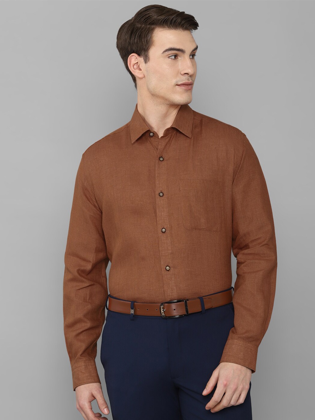 

Luxure by Louis Philippe Men Brown Linen Slim Fit Formal Shirt