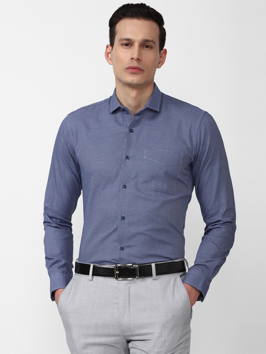 

Peter England Men Blue Textured Formal Shirt