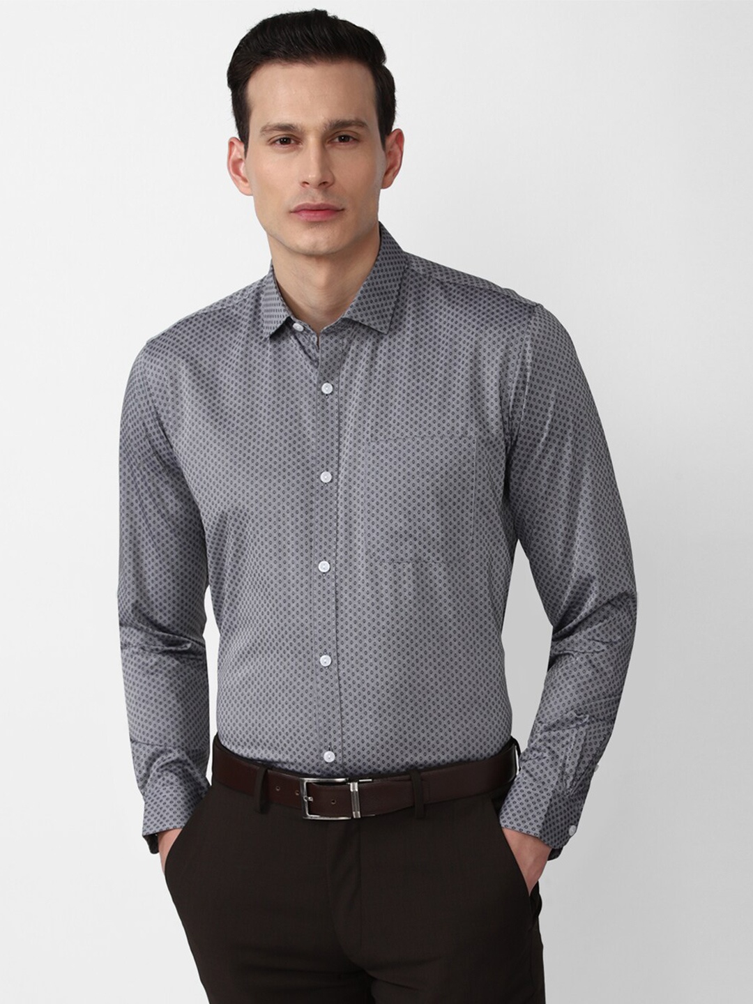 

Peter England Elite Men Grey Printed Formal Shirt