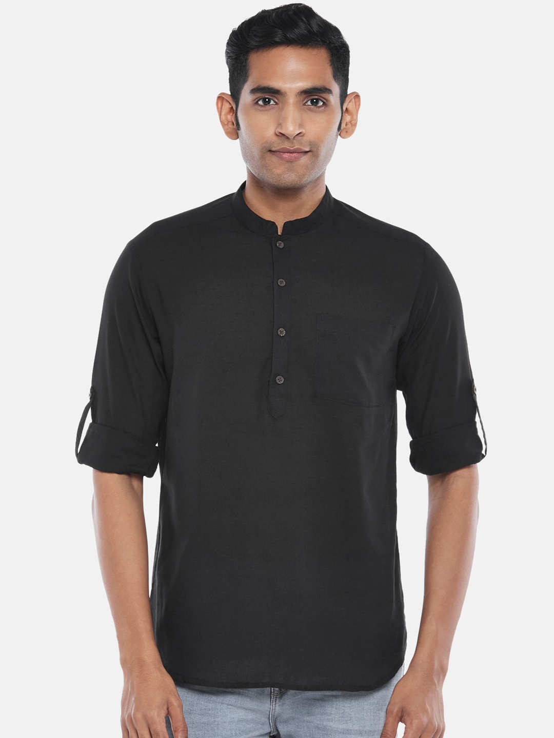 

indus route by Pantaloons Men Black Patchwork Kurta