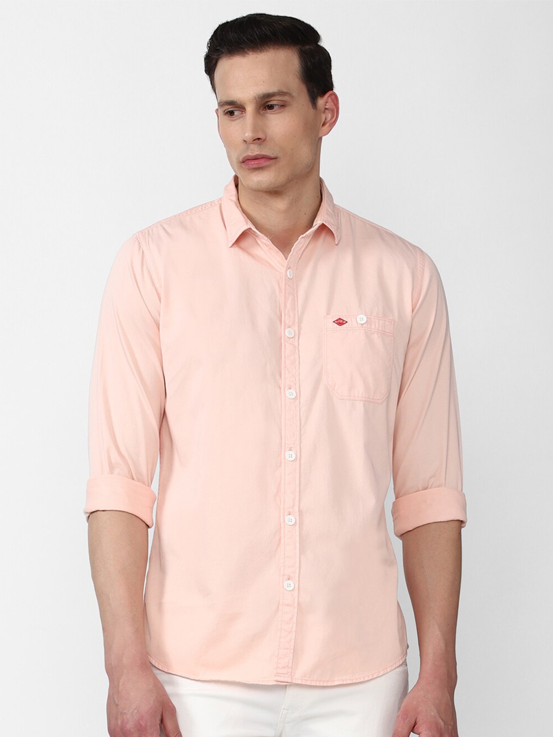 

VAN HEUSEN DENIM LABS Men Peach-Coloured Slim Fit Casual Shirt
