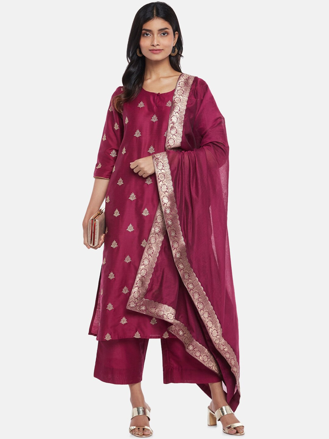 

RANGMANCH BY PANTALOONS Women Magenta Printed Kurta with Palazzos & Dupatta