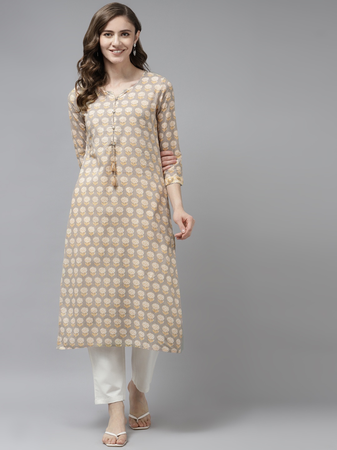 

Prakrti Women Grey Ethnic Motifs Printed Pure Cotton Kurta with Trousers
