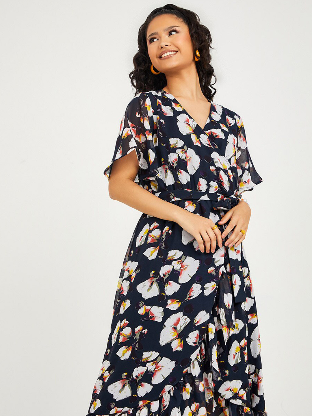

Styli Multicoloured Floral Print Short Sleeves Maxi Dress with Ruffle Detail, Multi