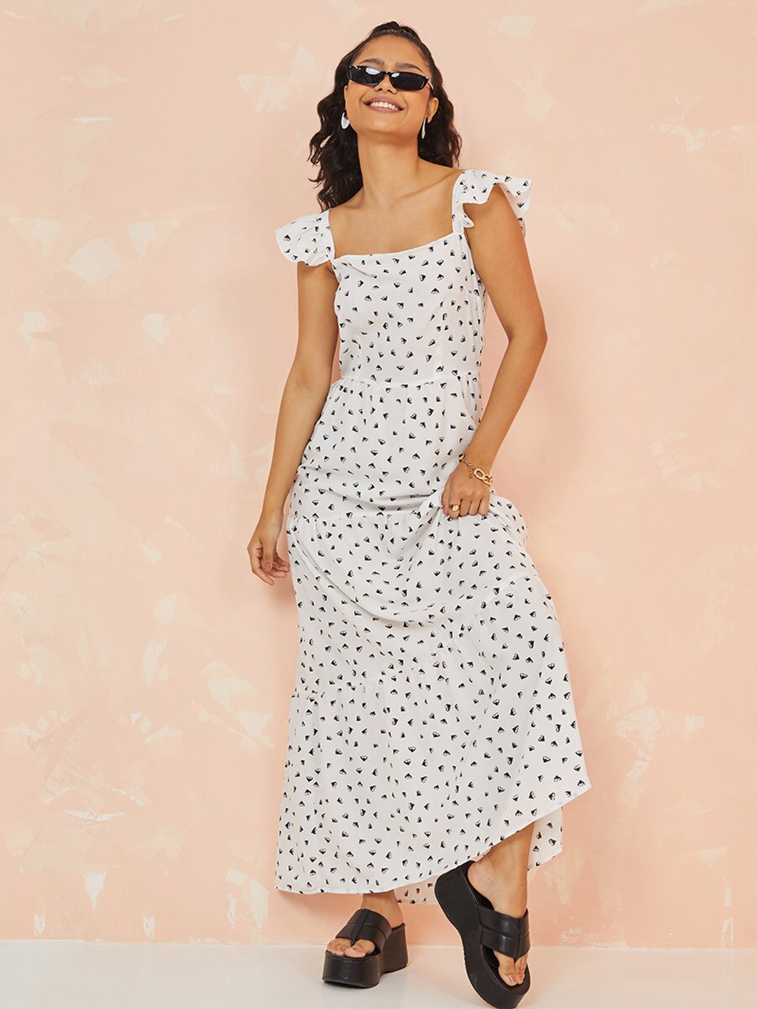 

Styli White Conversational Print Square Neck Sleeveless Tiered Maxi Dress