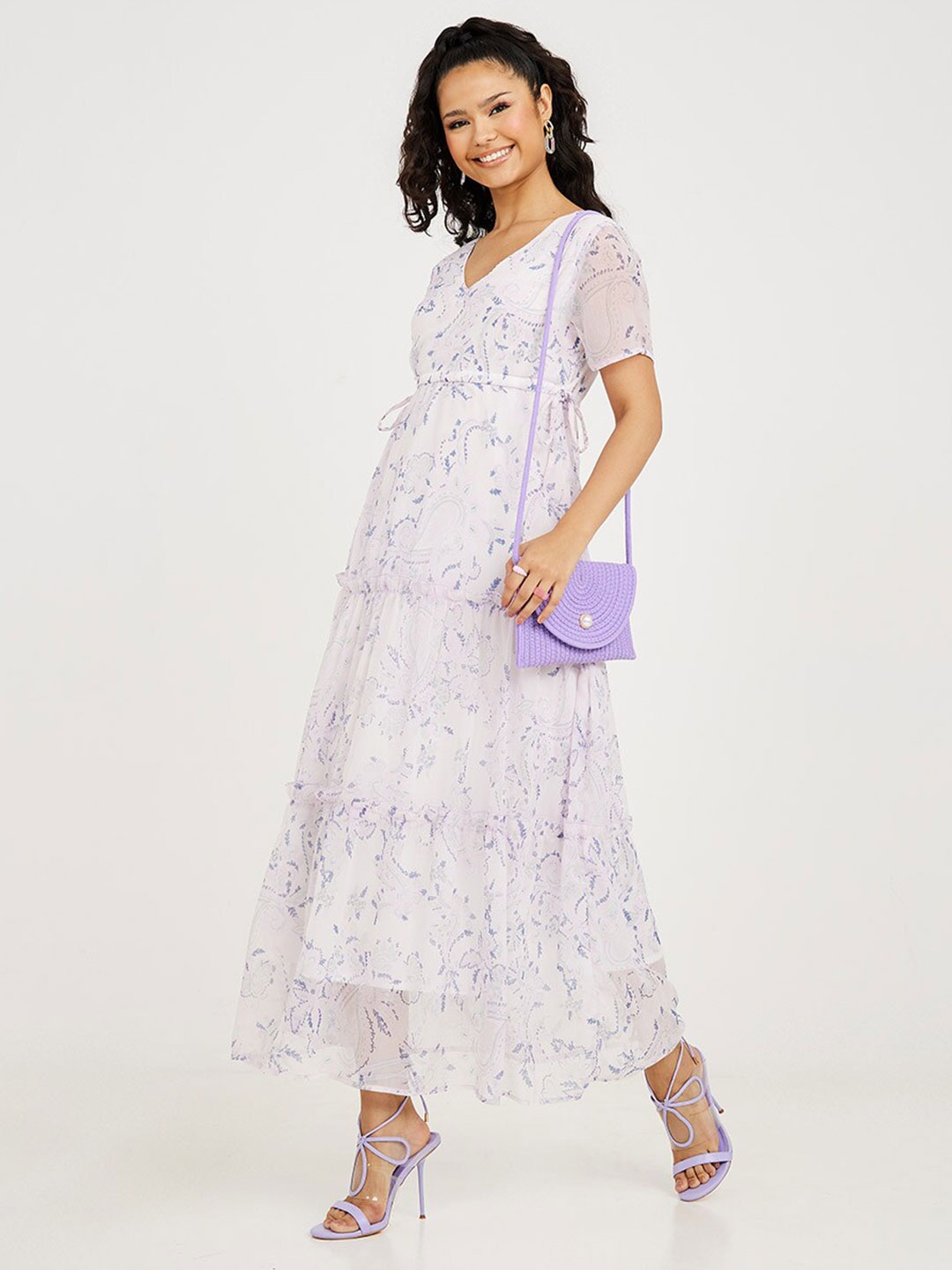 

Styli Lavender & White Short Sleeves Floral Maxi Dress with Drawstring Detail