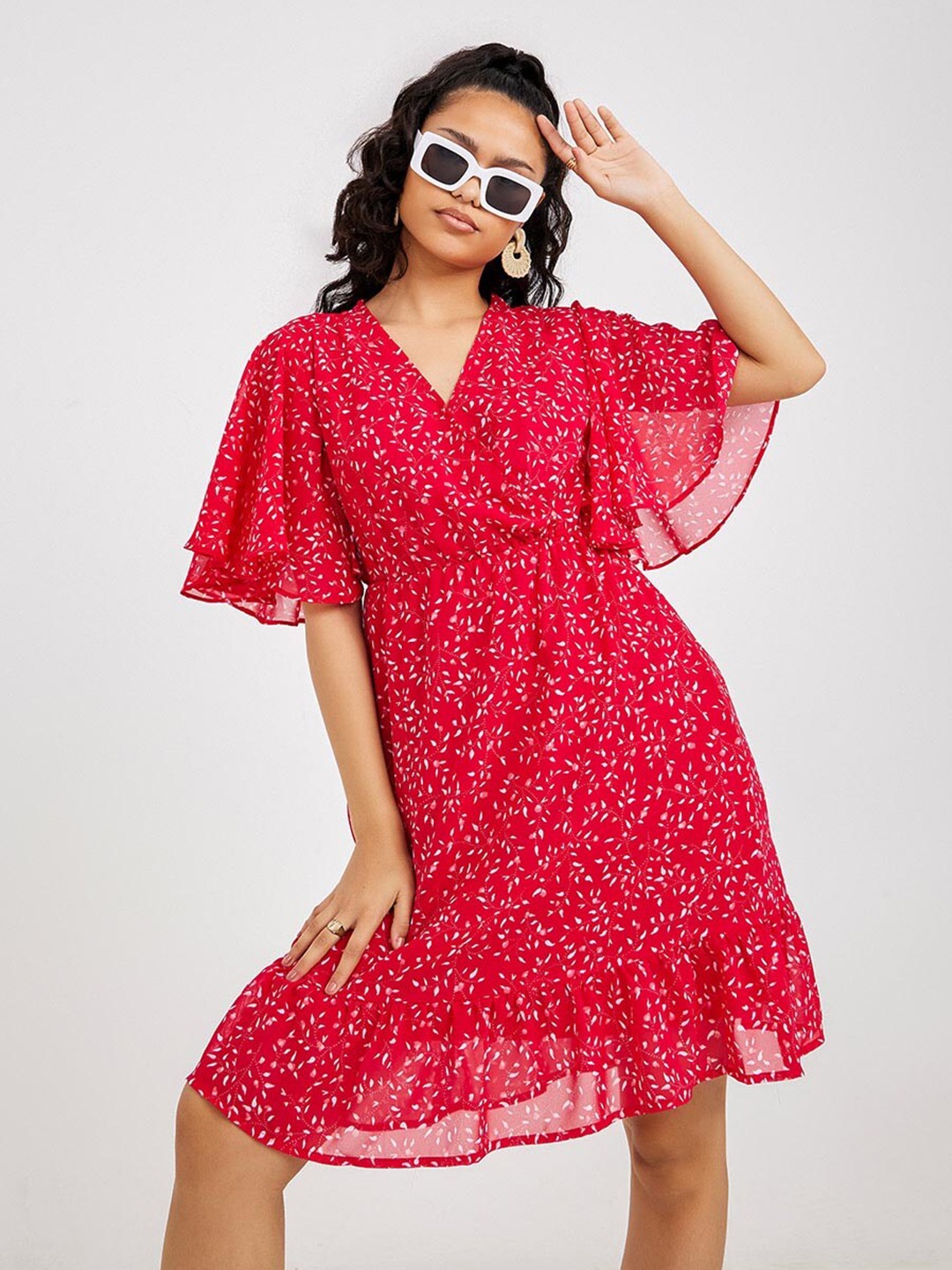 

Styli Red Flare Sleeves Ditsy Print Knee Length Dress