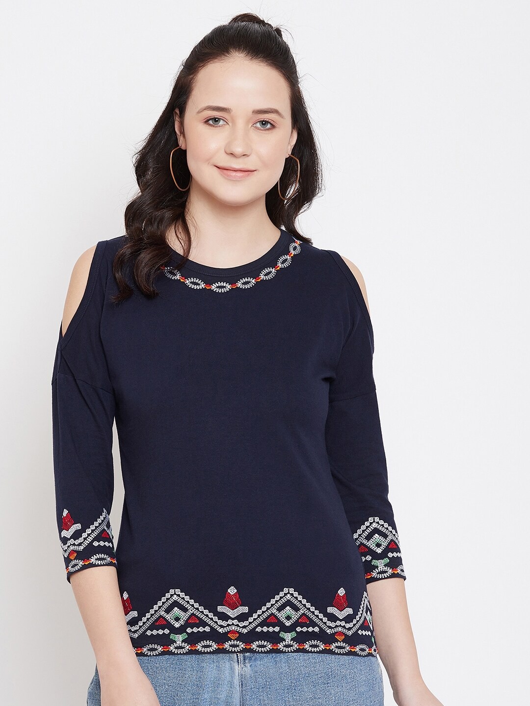

Hypernation Women Navy Blue Slim Fit T-shirt