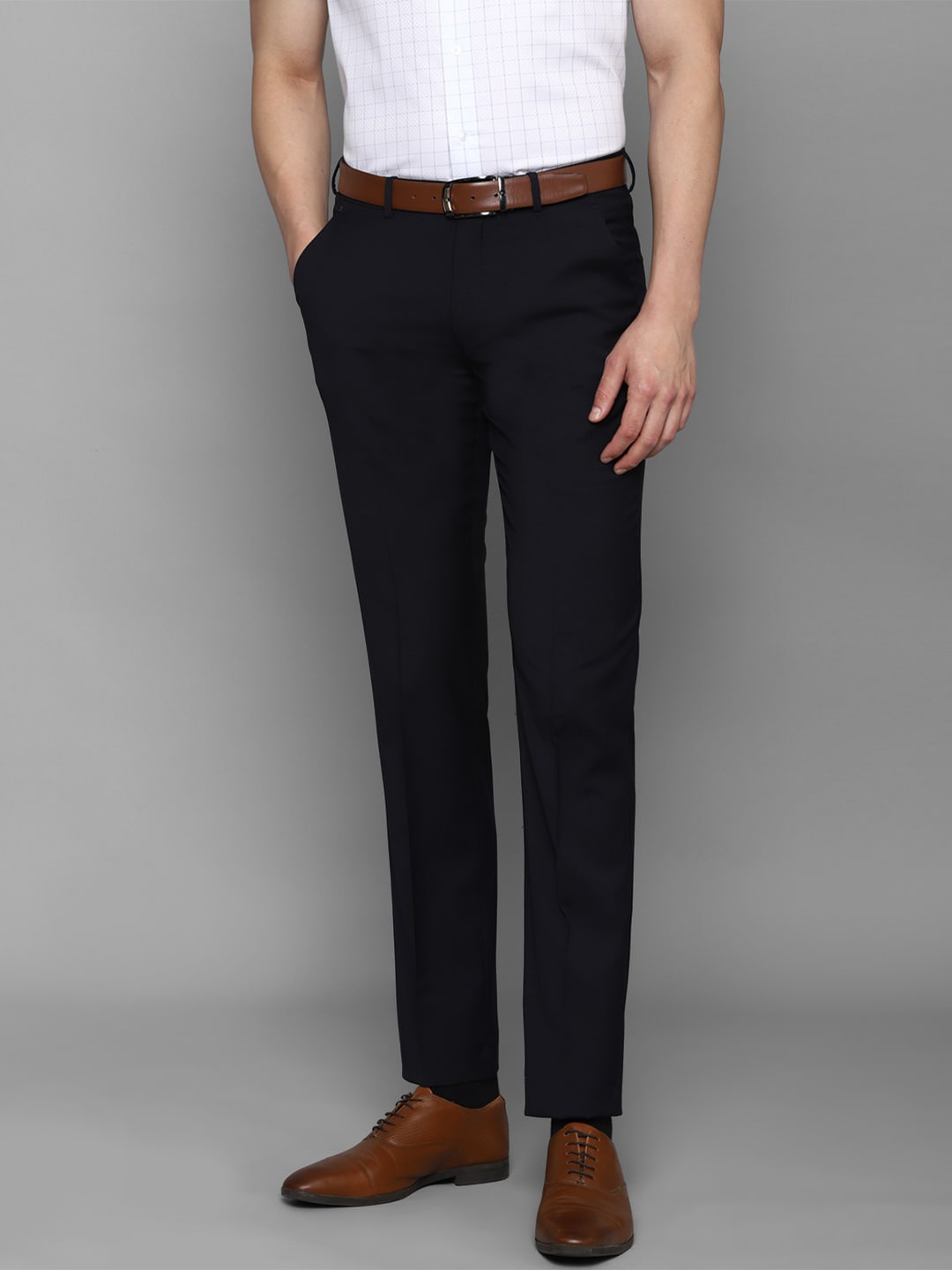 

Louis Philippe Men Black Trousers