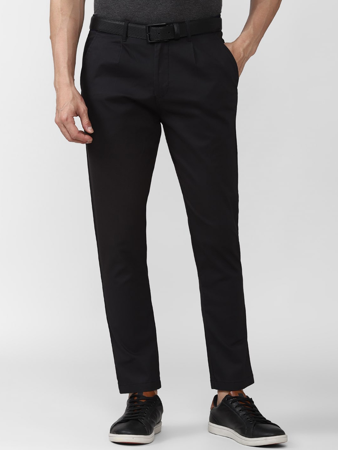 

Peter England Casuals Men Black Slim Fit Trouser