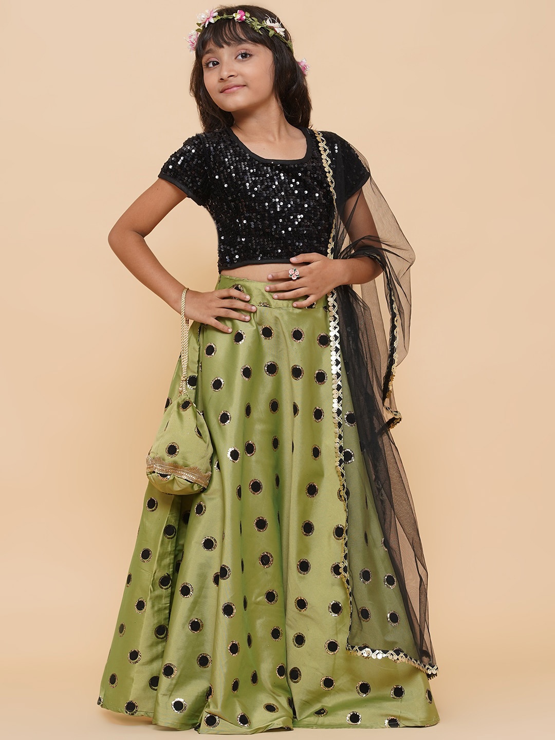 

titliyan Girls Green & Black Printed Sequinned Ready to Wear Lehenga & Blouse With Dupatta