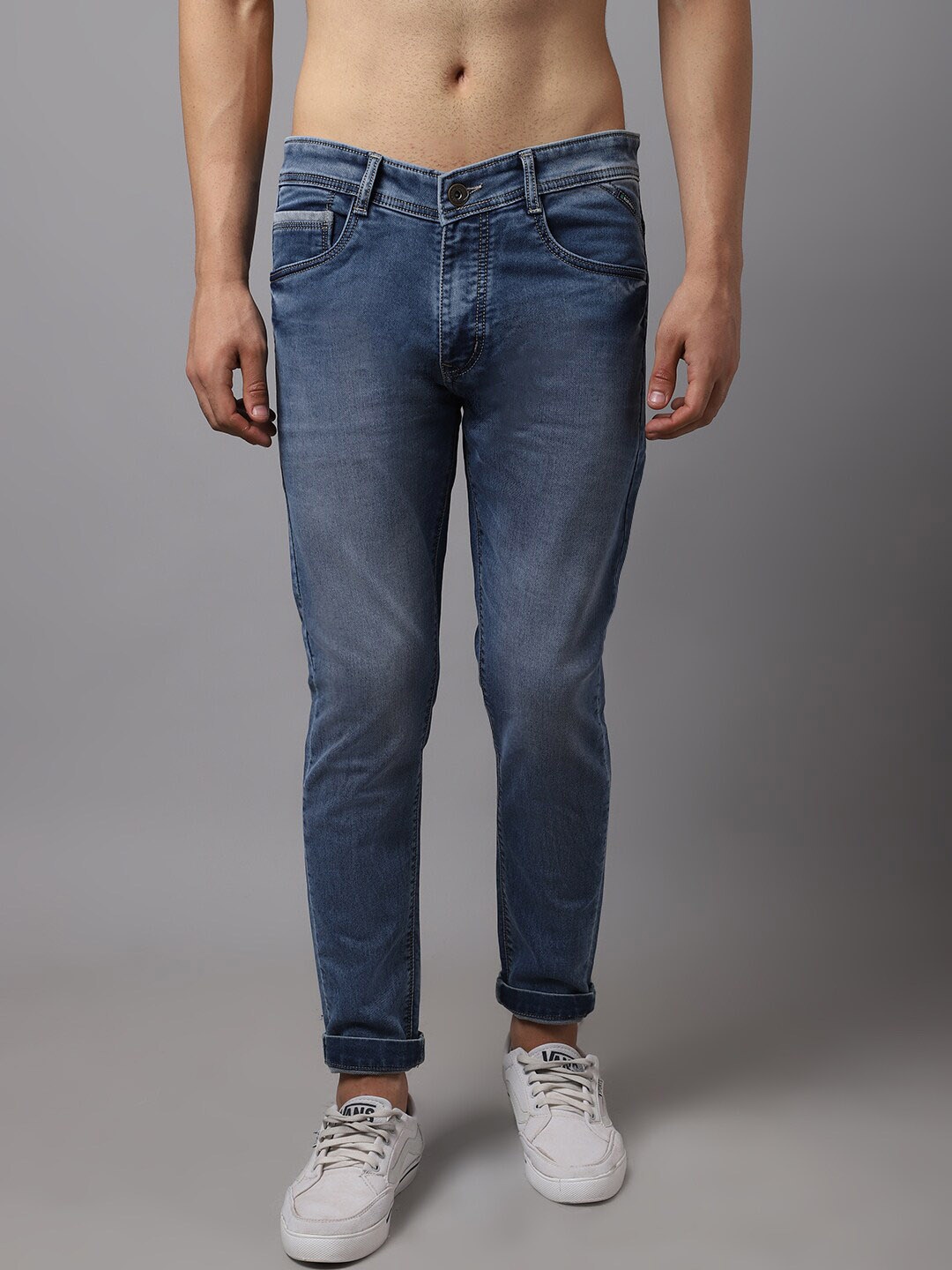 

Rodamo Men Blue Slim Fit Light Fade Stretchable Jeans
