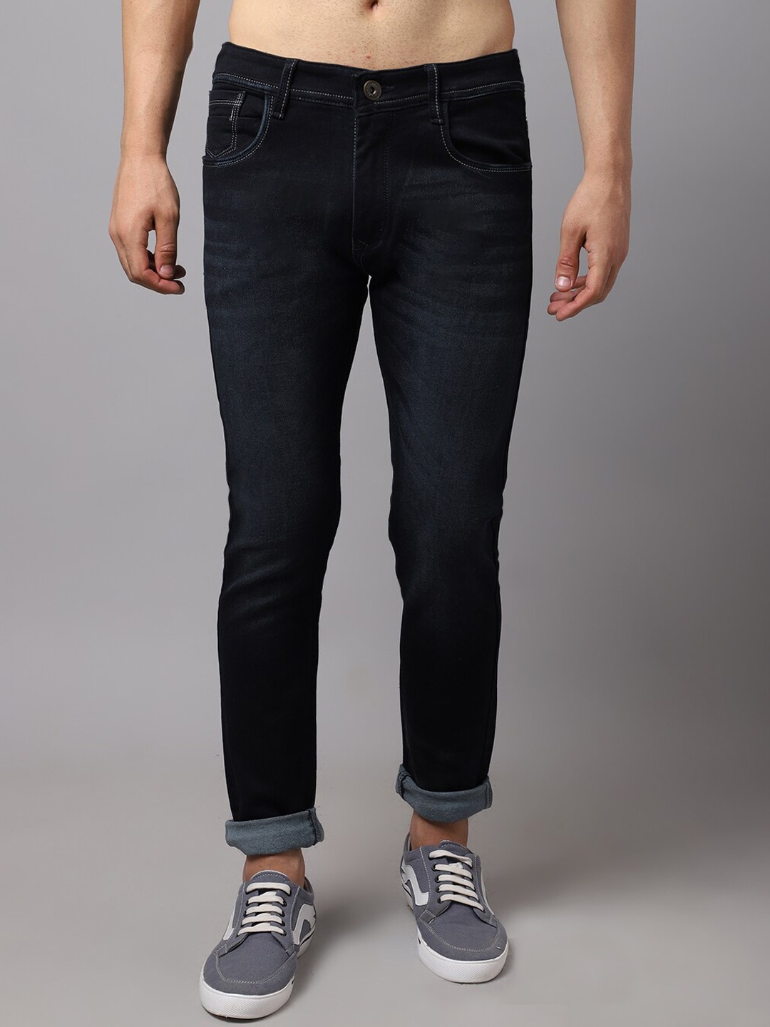 

Rodamo Men Black Slim Fit Light Fade Stretchable Jeans