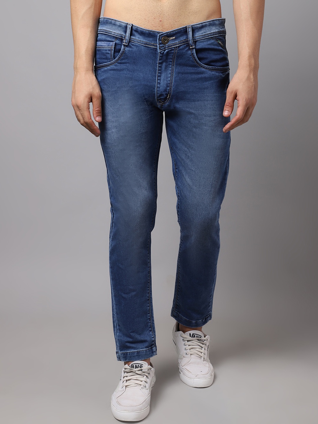 

Rodamo Men Blue Slim Fit Light Fade Stretchable Jeans