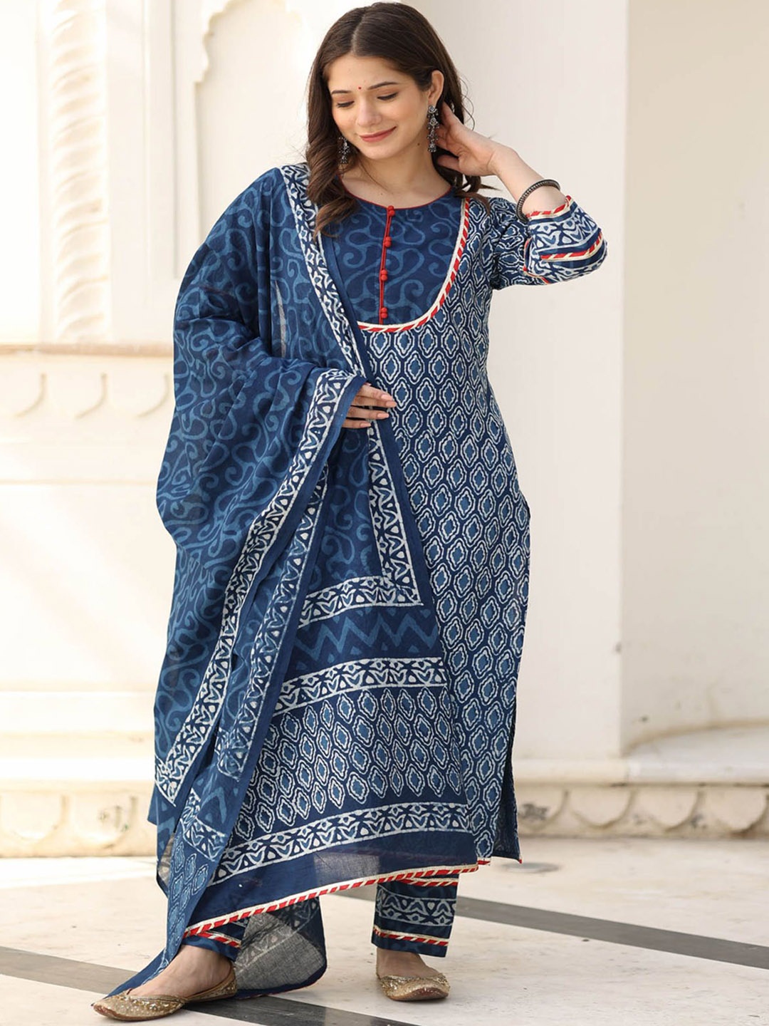 

Mulmul Women Navy Blue Yoke Design Pure Cotton Kurta Palazzos & With Dupatta