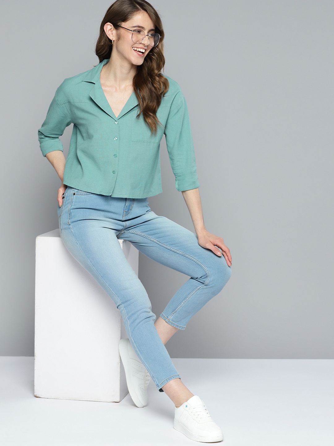

Mast & Harbour Women Green Cotton Linen Crop Casual Shirt