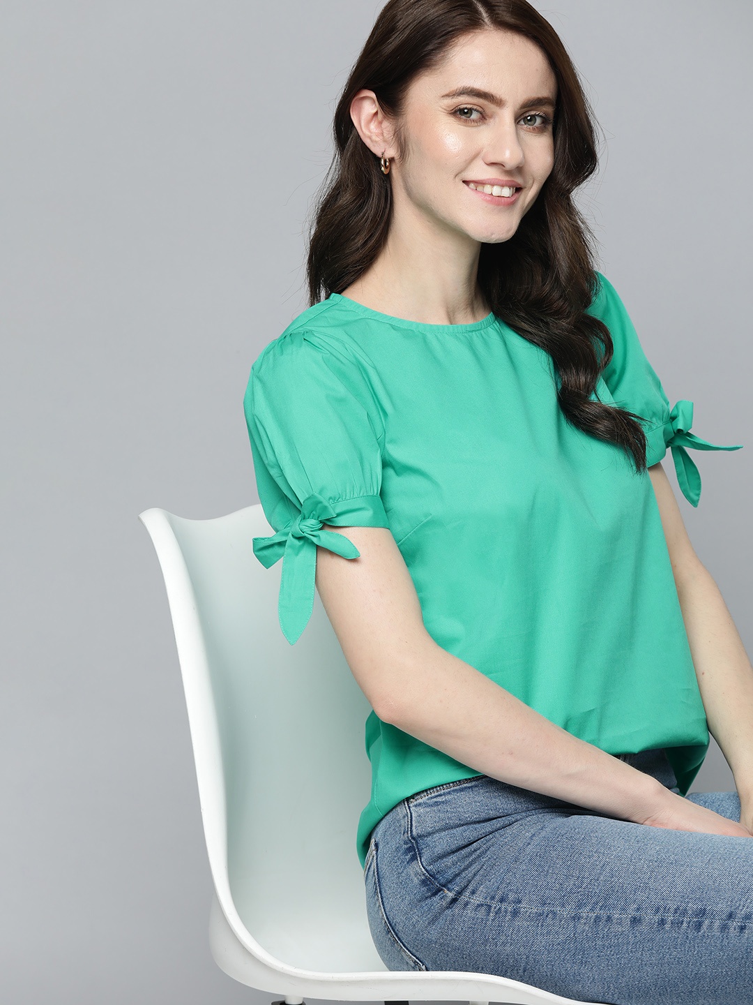 

Mast & Harbour Women Green Solid Pure Cotton Puff Sleeves Regular Top