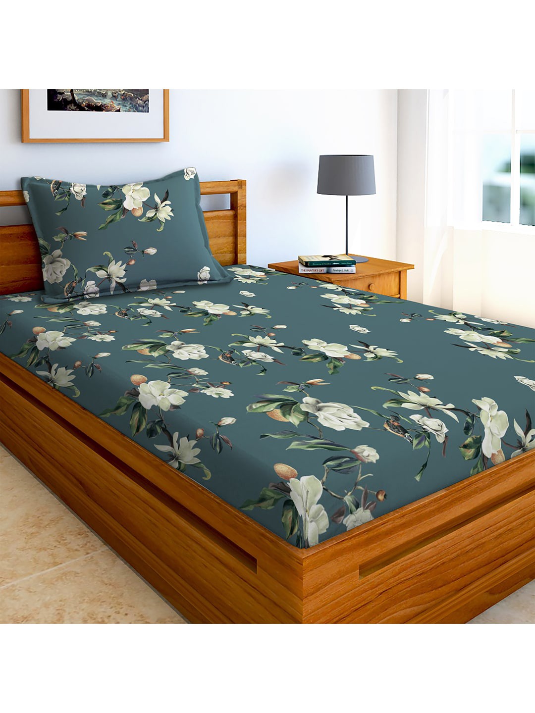 

AEROHAVEN Green & Off White Floral 210 TC Single Bedsheet with 1 Pillow Covers