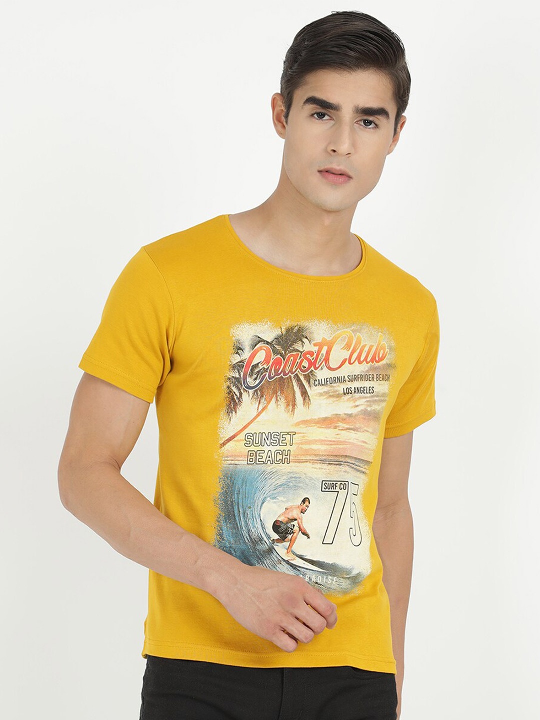 

V2 Value & Variety Men Mustard Yellow Printed T-shirt