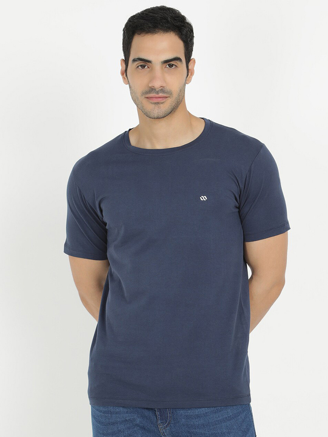 

V2 Value & Variety Men Blue T-shirt