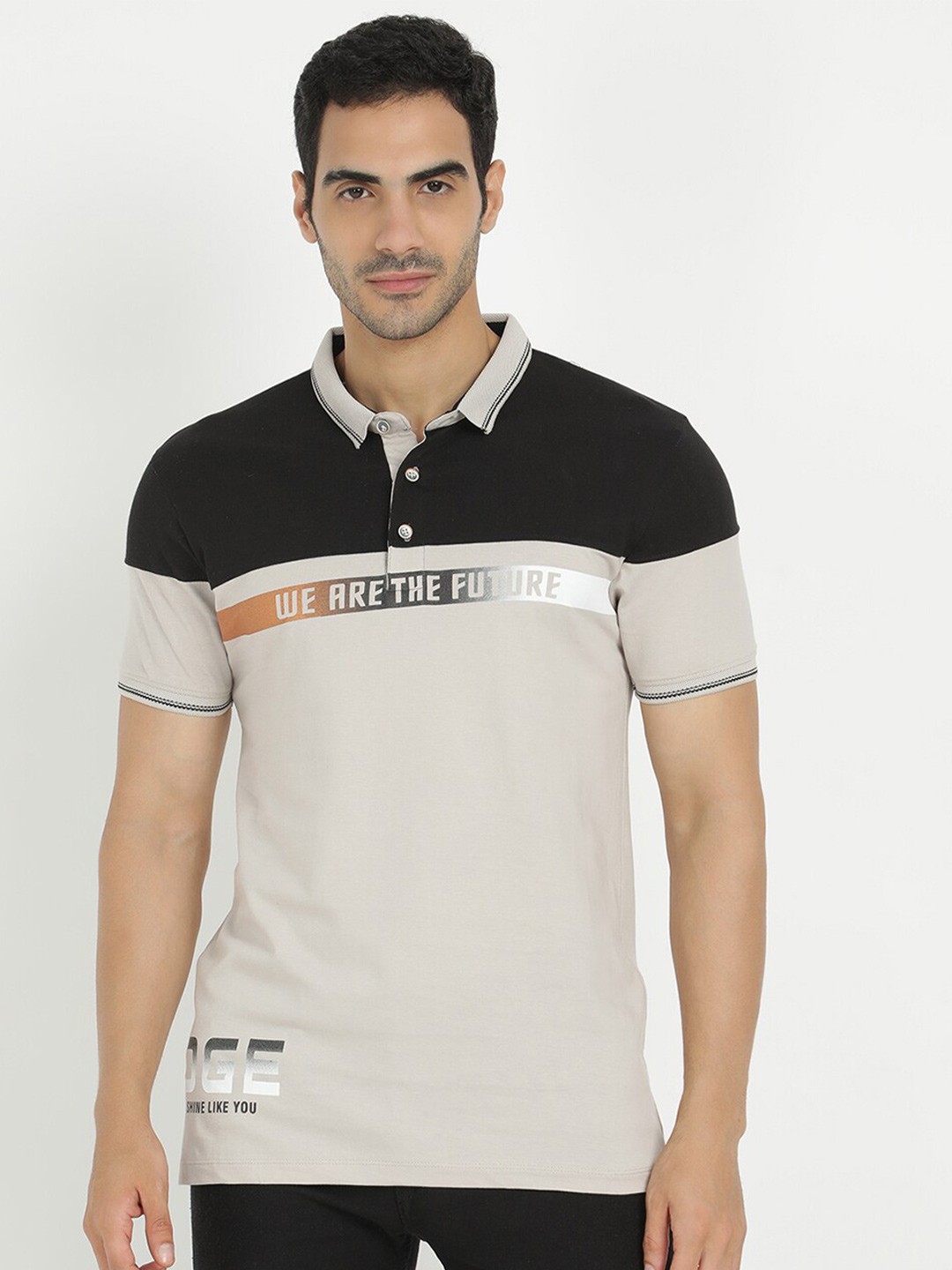 

V2 Value & Variety Men Black & Grey Colourblocked Polo Collar T-shirt