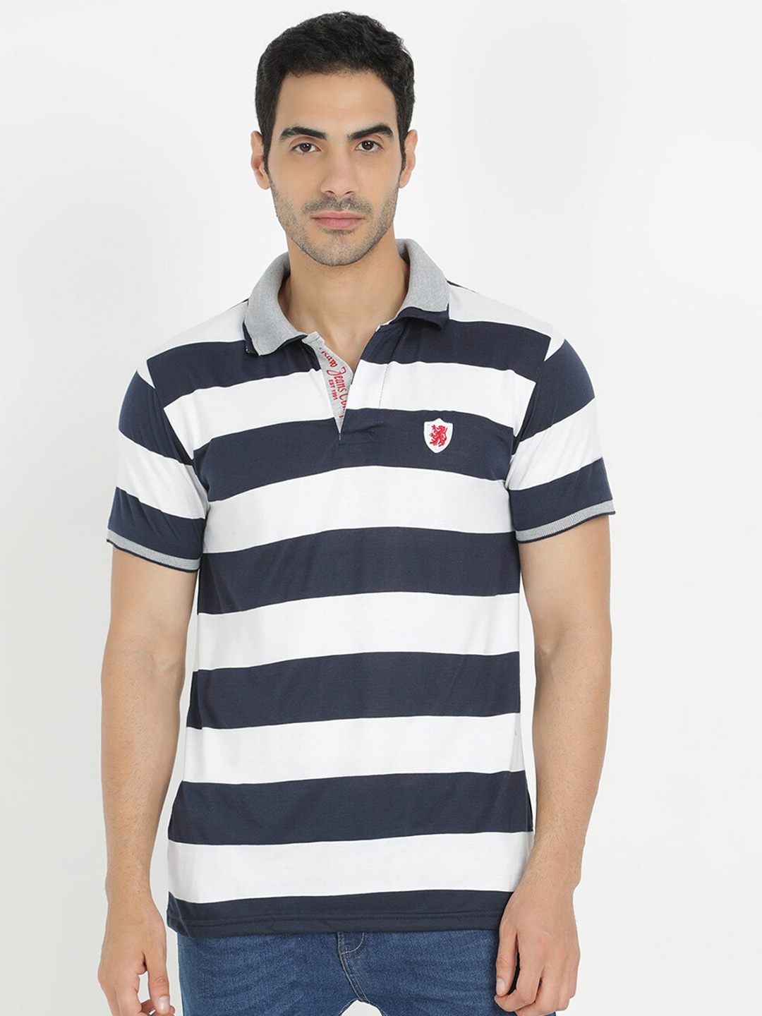 

V2 Value & Variety Men White & Navy Blue Striped Polo Collar T-shirt