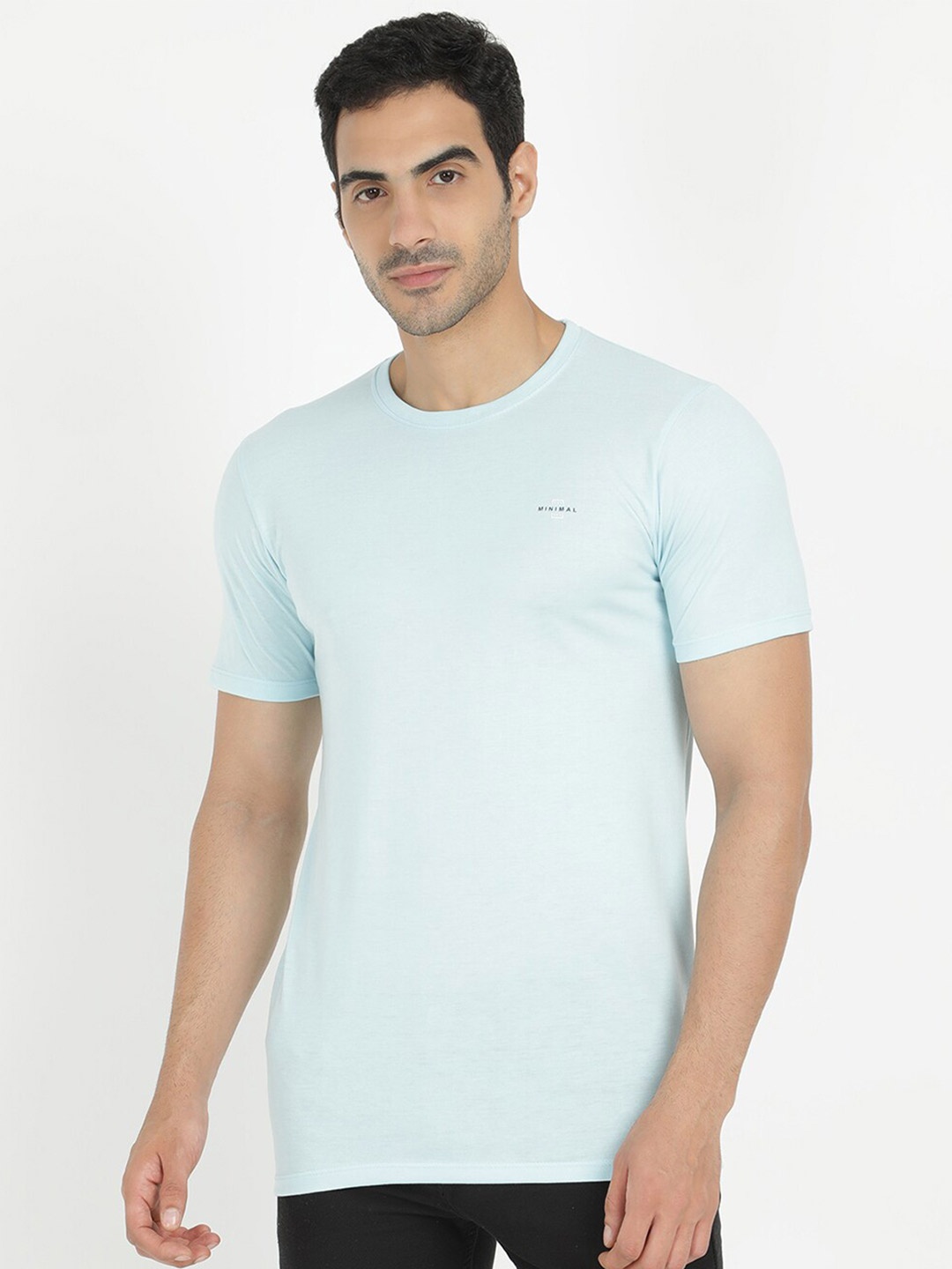 

V2 Value & Variety Men Blue Solid T-shirt