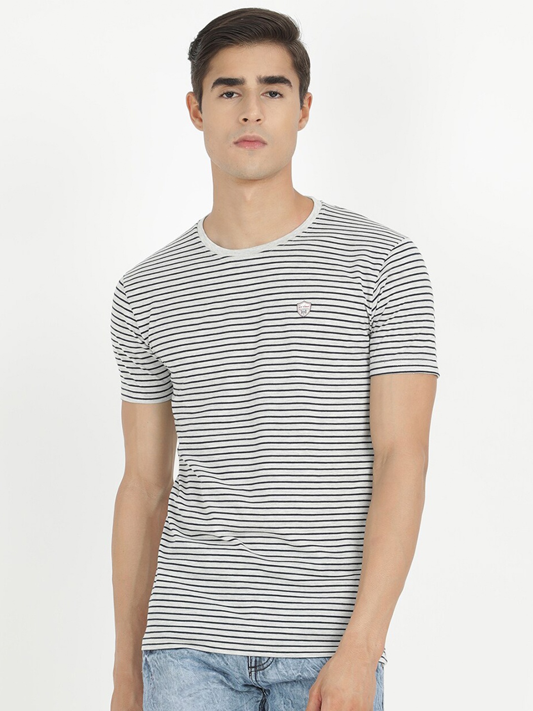 

V2 Value & Variety Men Grey Striped Monochrome T-shirt