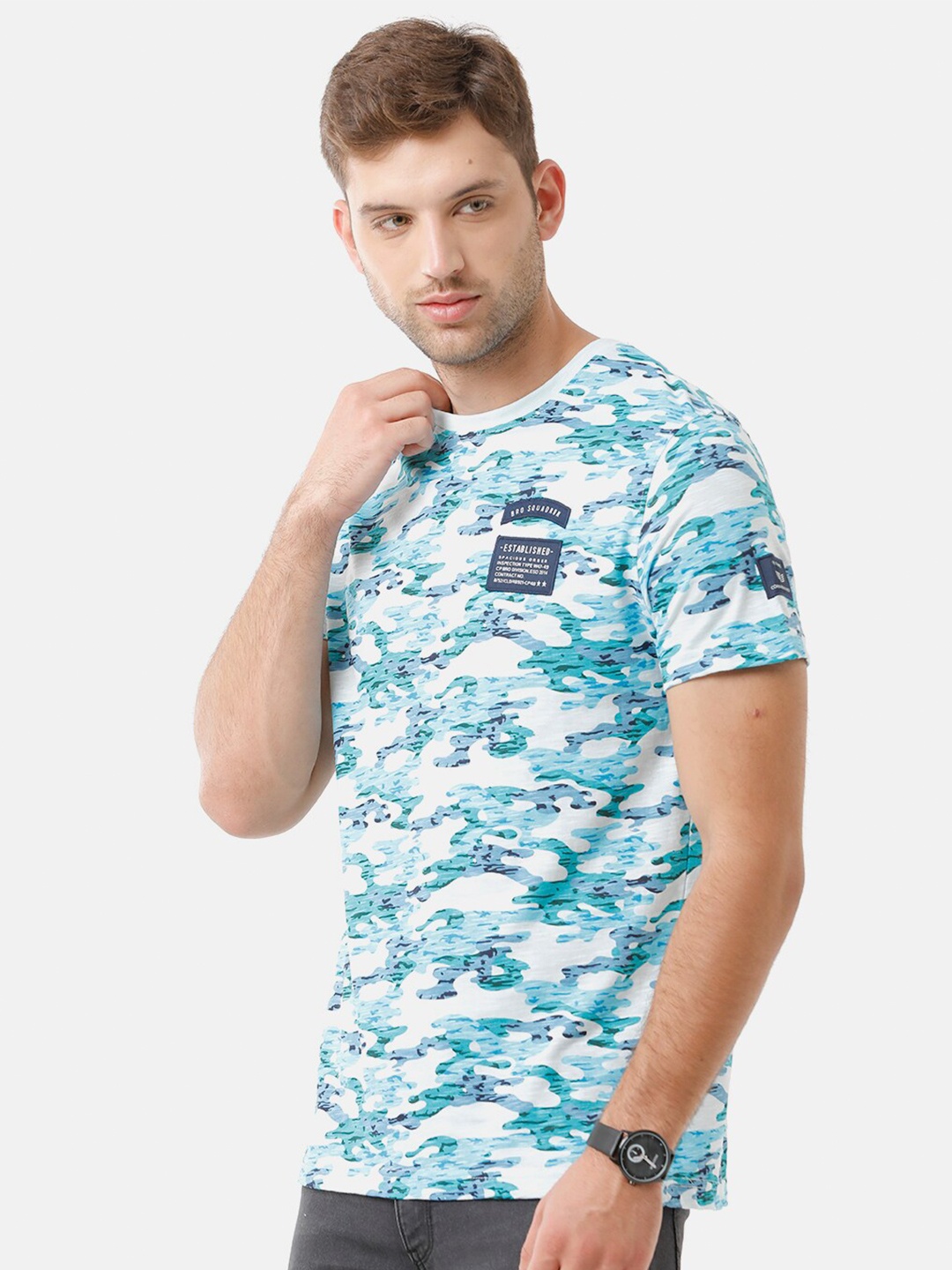 

CP BRO Men Blue & White Camouflage Printed Slim Fit T-shirt