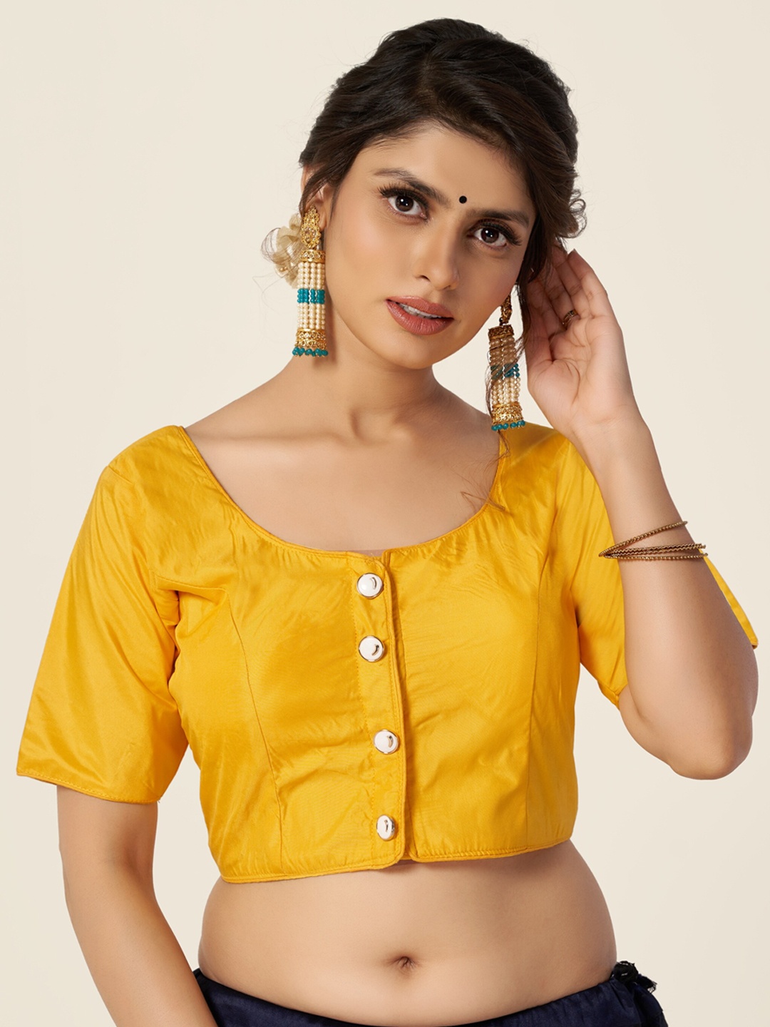 

HIMRISE Women Yellow Solid Cotton Saree Blouse