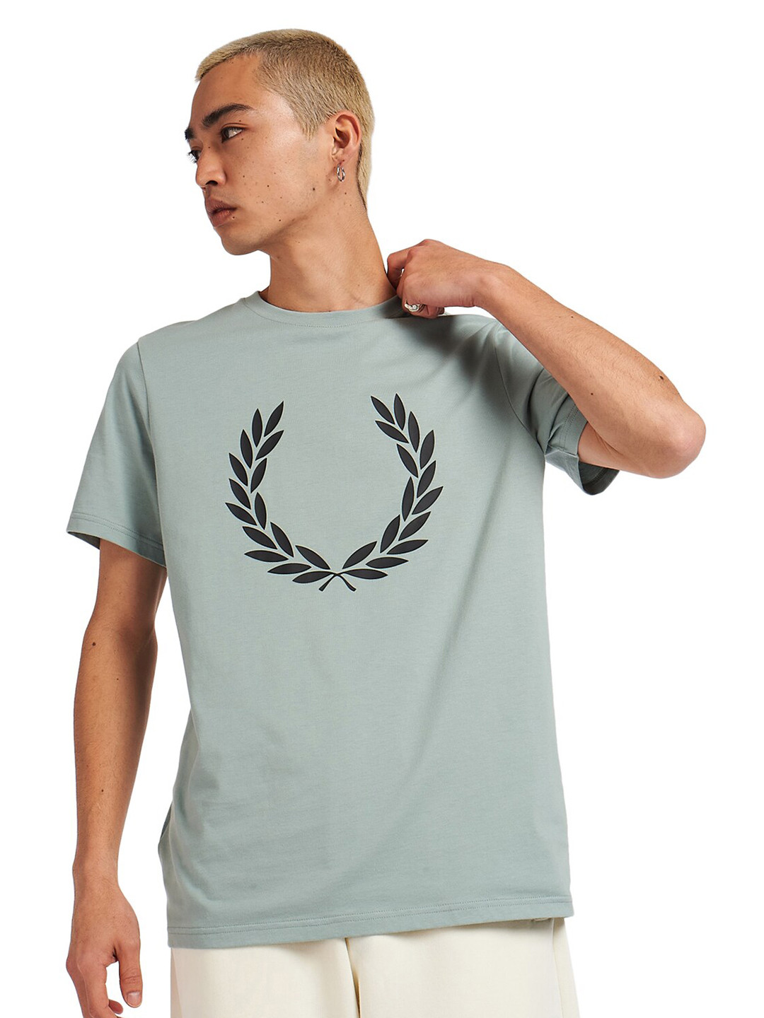 

Fred Perry Men Blue T-shirt