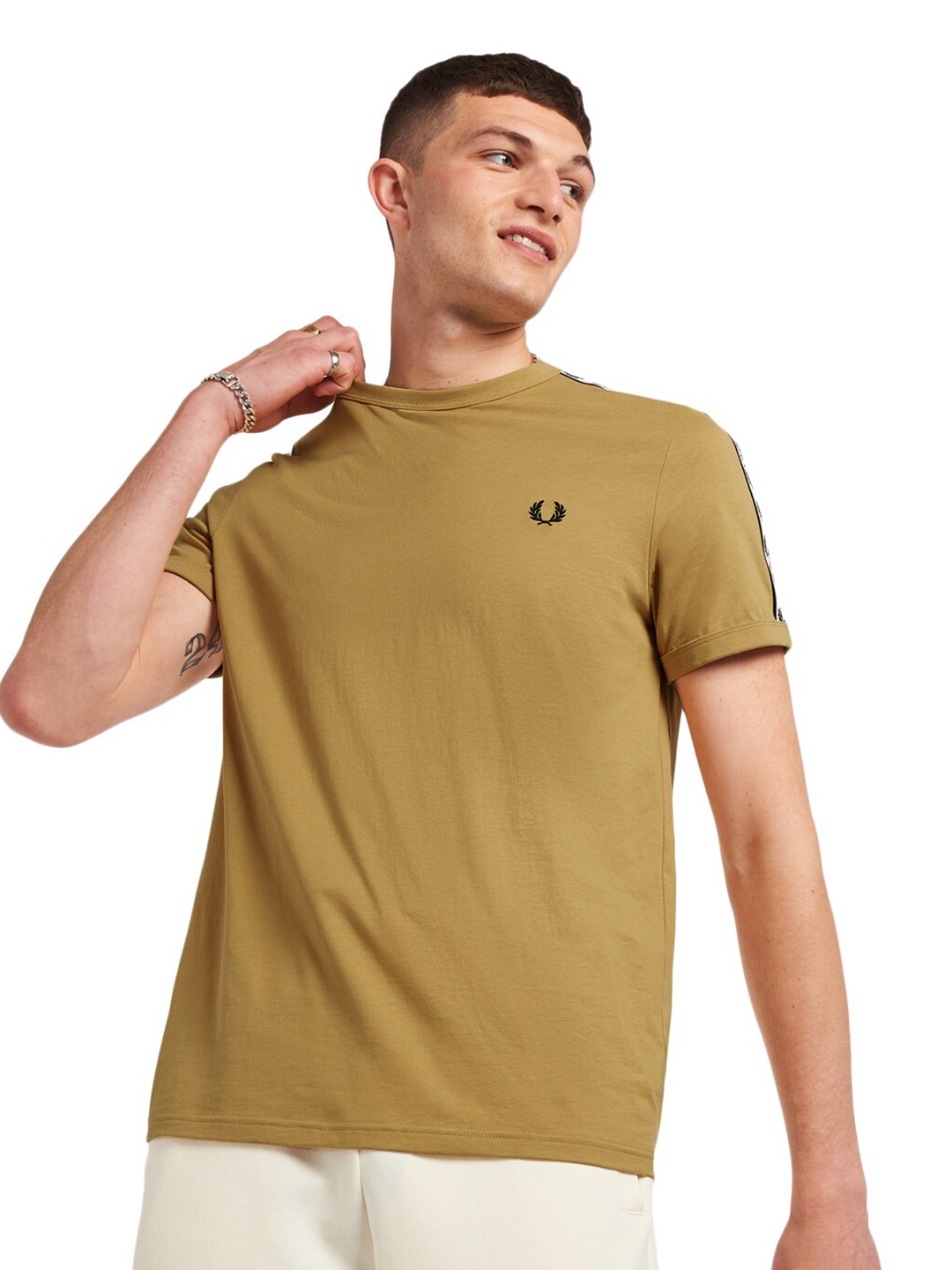 

Fred Perry Men Brown T-shirt