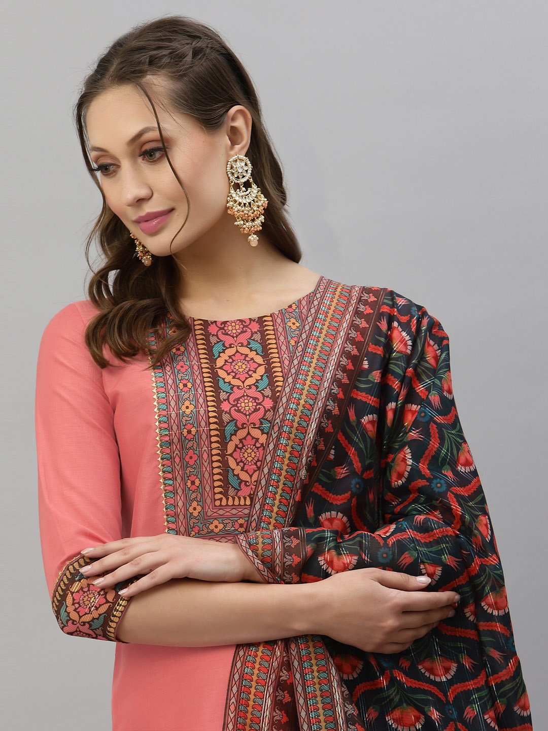 

SKYLEE Women Coral Ethnic Motifs Yoke Design Kurta with Palazzos & With Dupatta