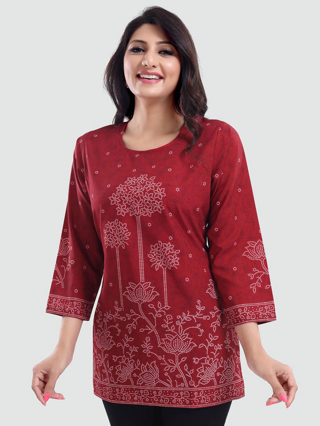 

Saree Swarg Women Red Floral Printed Kurti
