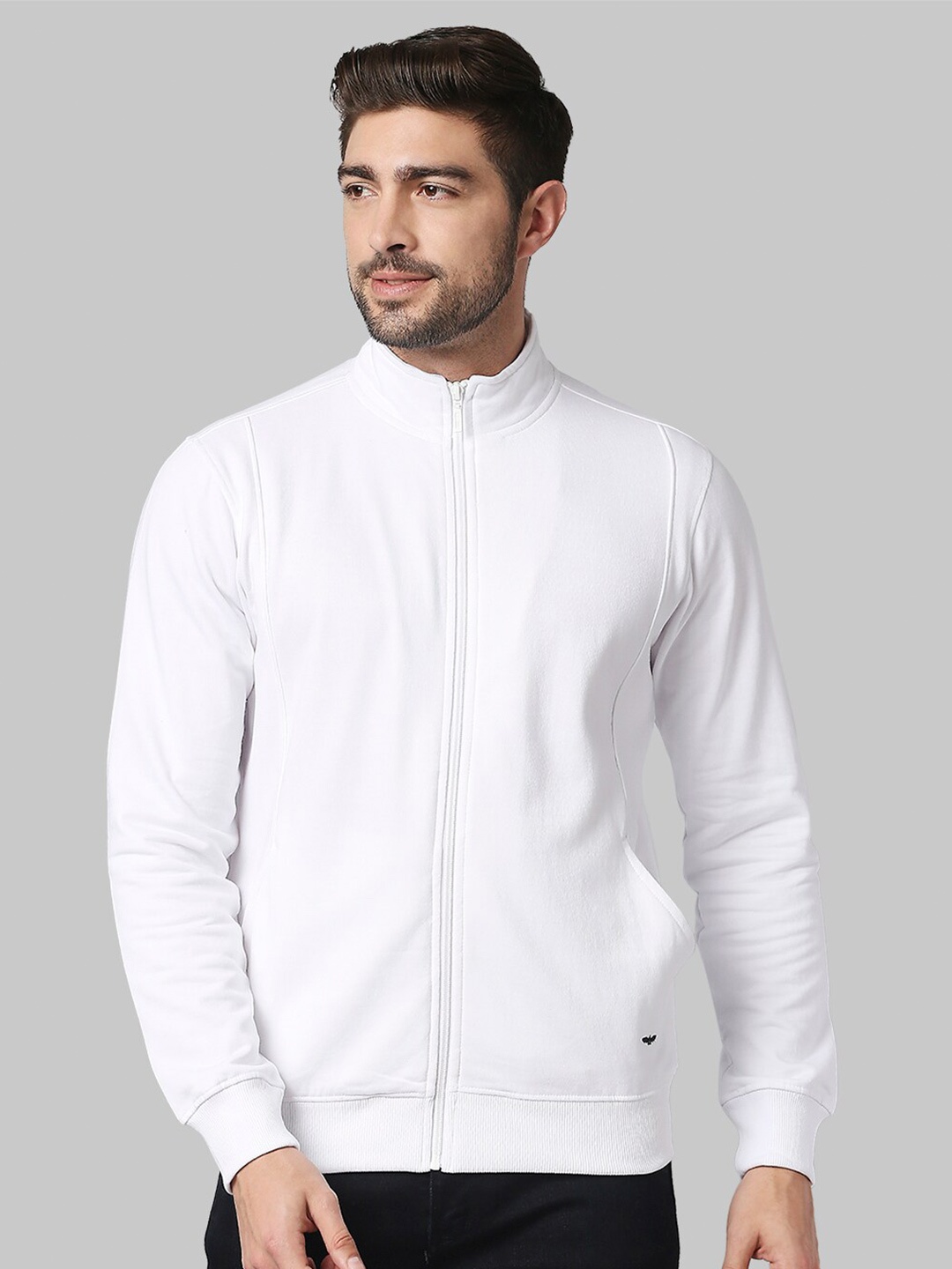 

Park Avenue Men White Solid Sweatshirt