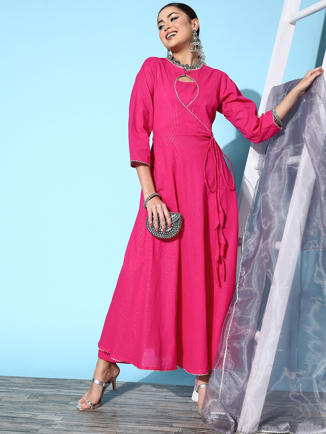 

InWeave Women Striped Pure Cotton Fluid Tie-Up Kurta Set, Pink