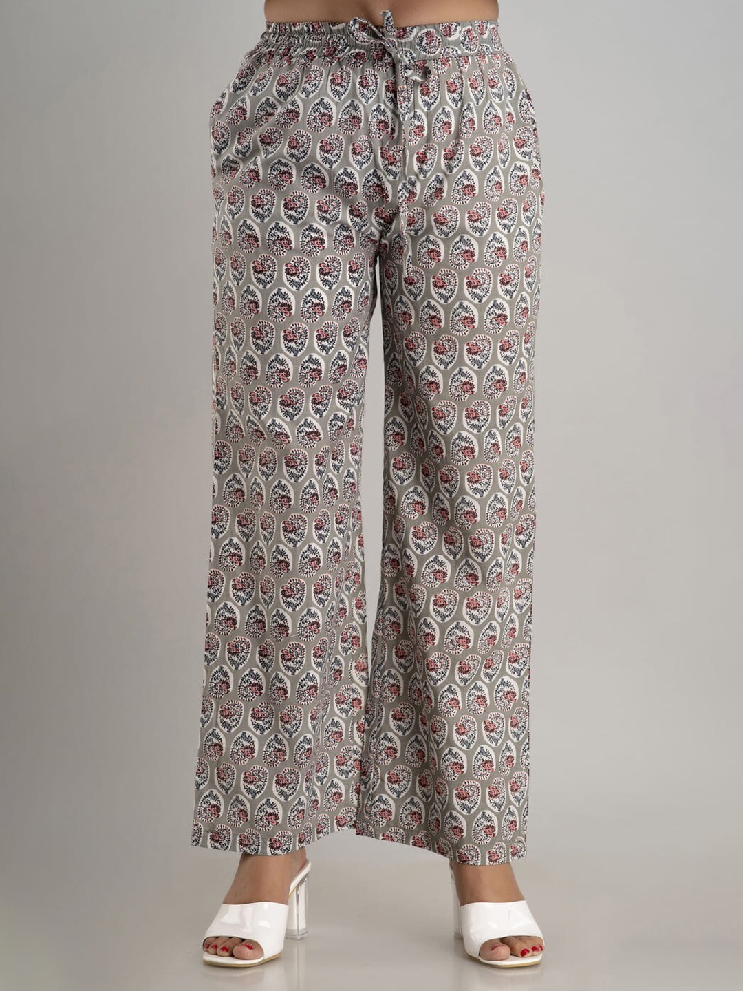 

MAUKA Women Grey Printed Palazzo