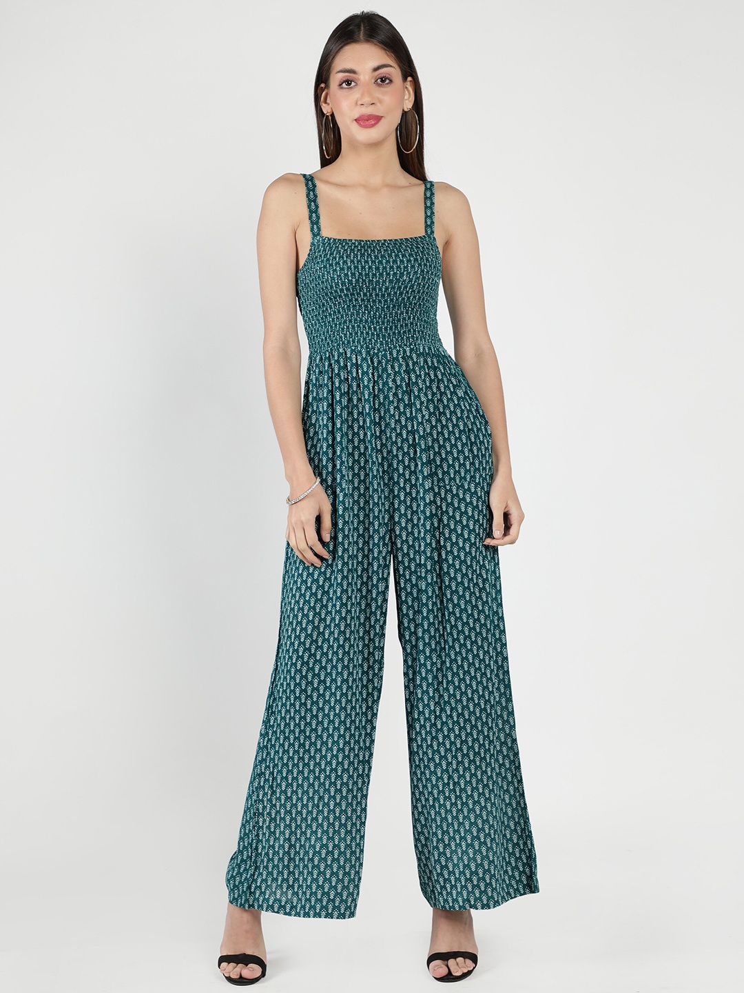 

DEBONATELLA Women Green & Off White Printed Basic Jumpsuit