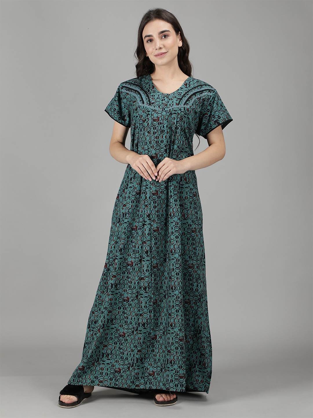 

NIGHTSPREE Green Printed Maxi Nightdress
