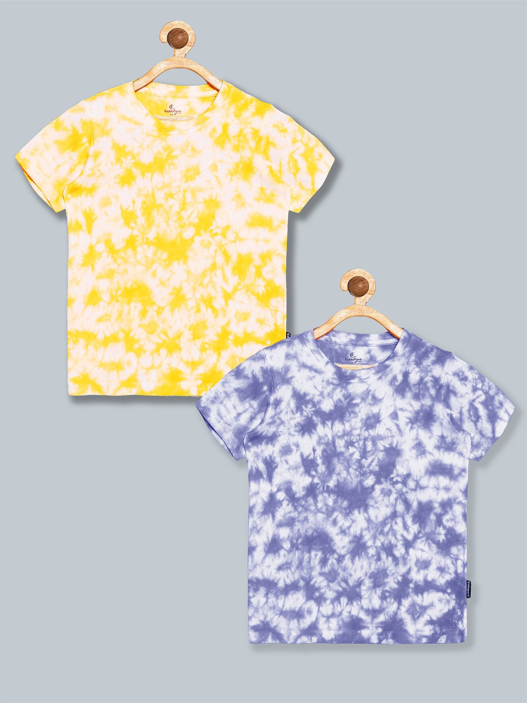 

KiddoPanti Boys Pack of 2 Yellow & Violet Tie and Dye Printed T-shirt