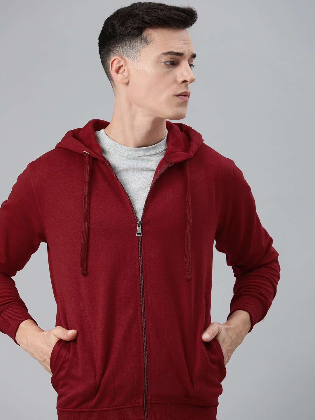 

ADBUCKS Men Maroon Hooded Sweatshirt