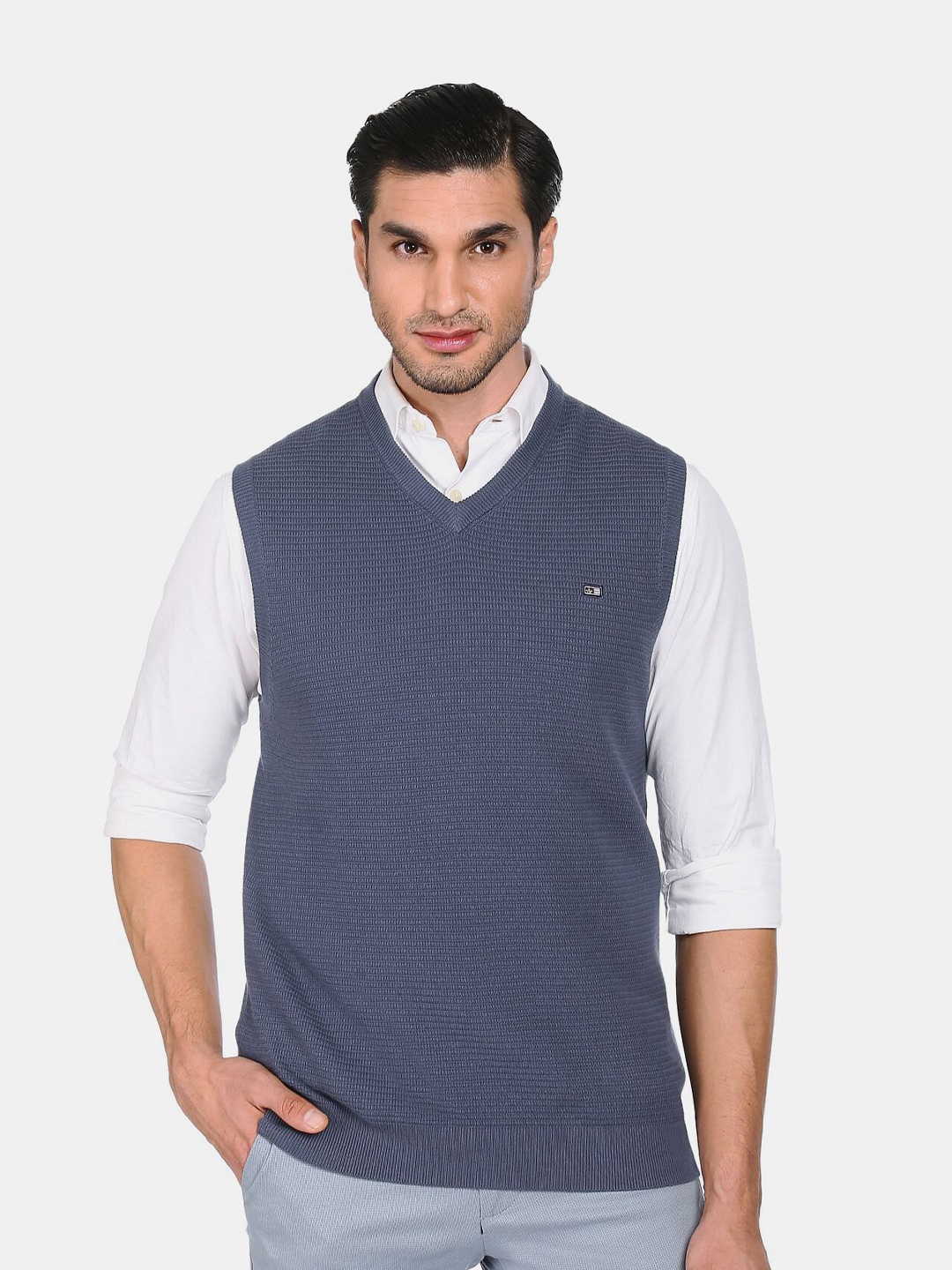 

Arrow Sport Men Blue Sweater Vest